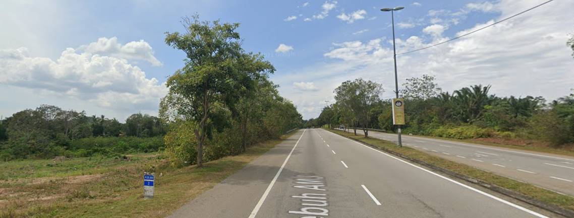 Tanah Tepi Jalan Alor Gajah Melaka Highway AMJ - photo 6