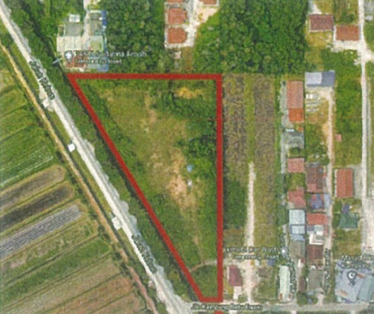Tanah Jalan Kebun Near Kesas Highway - photo 4