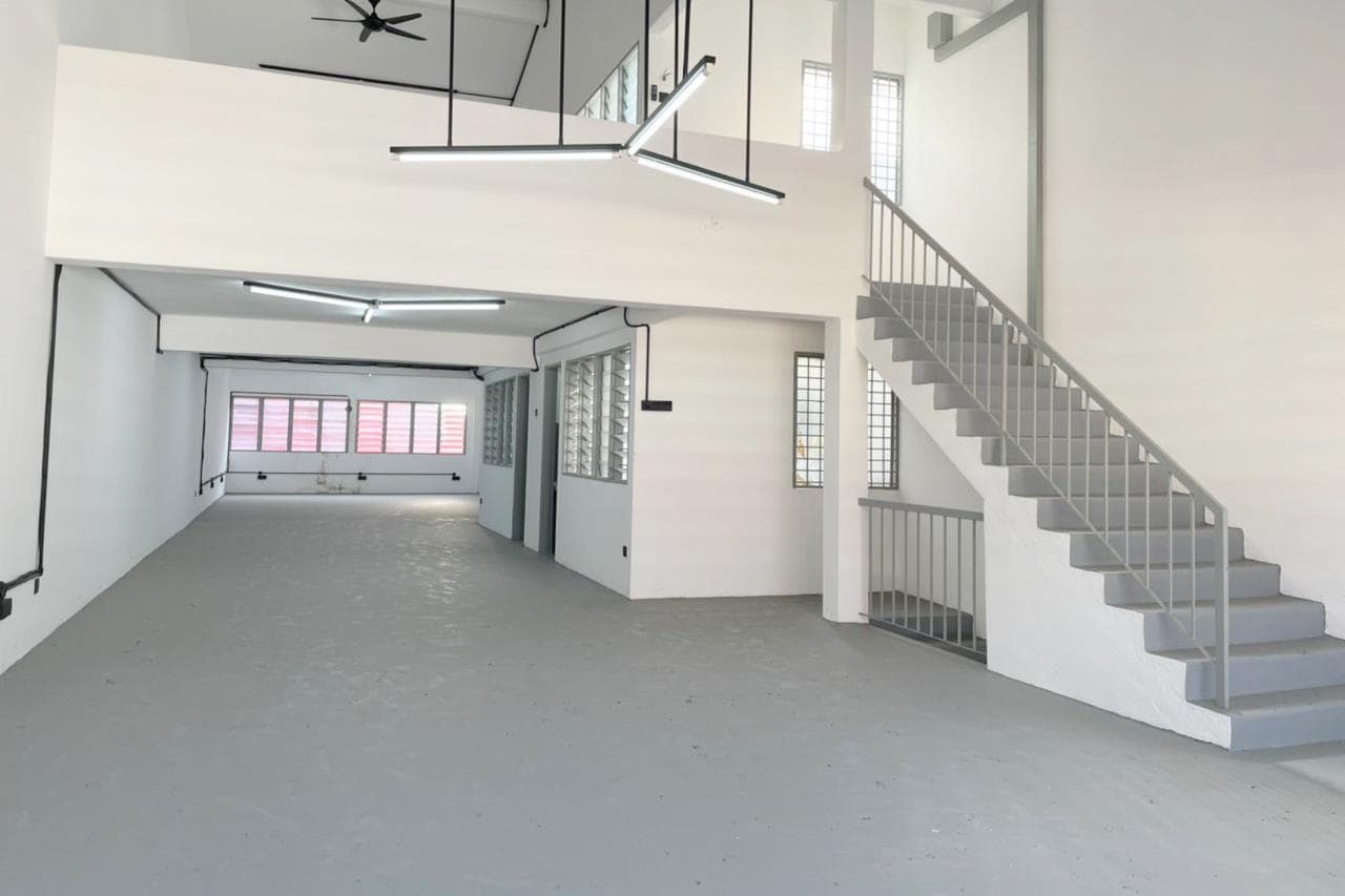 Taman Melawati Shop - photo 3