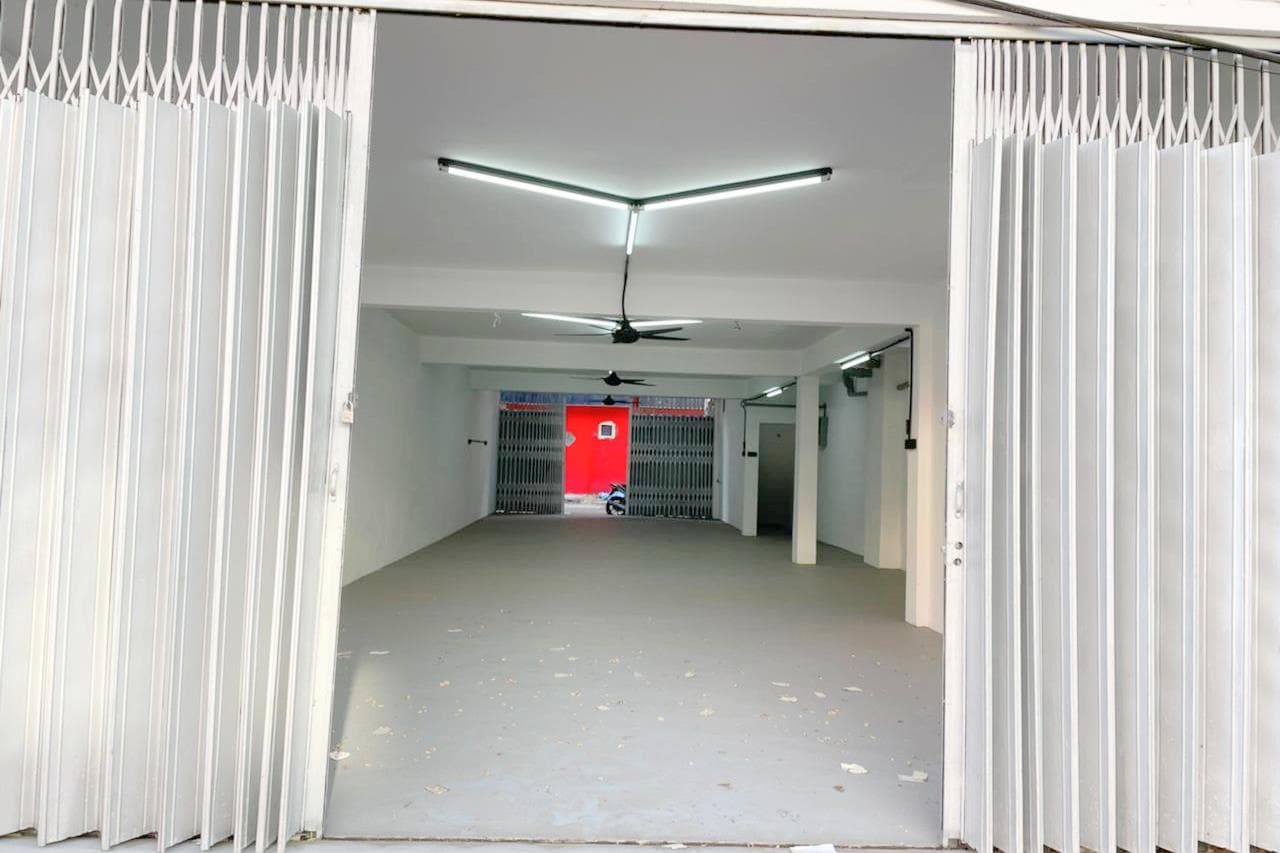 Taman Melawati Shop - photo 6