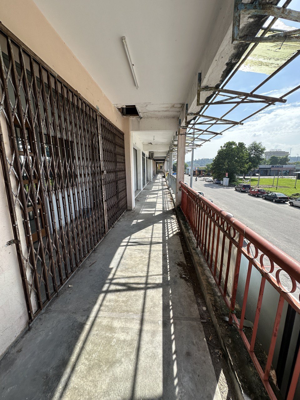 Shop Lot Kosmopleks Bandar Baru Salak Tinggi - photo 10
