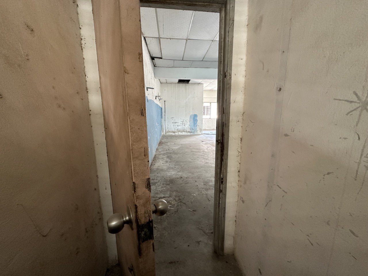 Shop Lot Kosmopleks Bandar Baru Salak Tinggi - photo 13