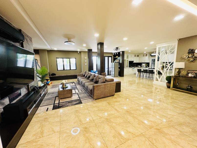 Bungalow Taman Perwira Taman Melati Gombak - photo 8