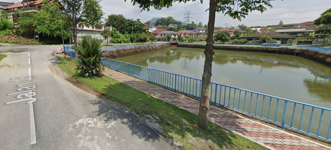 Lot Bungalow Tanah Bangunan Kampung Melayu Kepong - photo 6