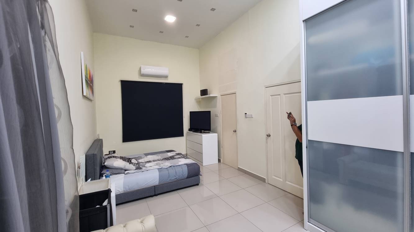 Jentayu Bandar Baru Enstek Luxury Bungalow - photo 10