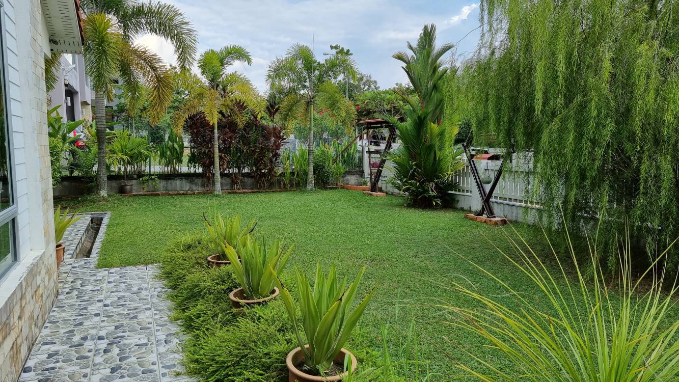 Jentayu Bandar Baru Enstek Luxury Bungalow - photo 11