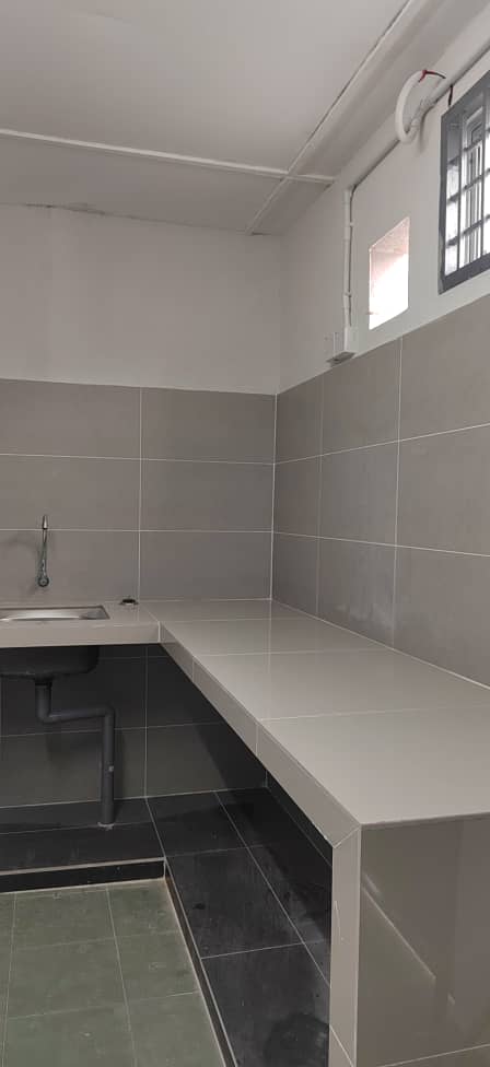 FREEHOLD Fully Renovated Single Storey Kg Raja Uda - photo 4