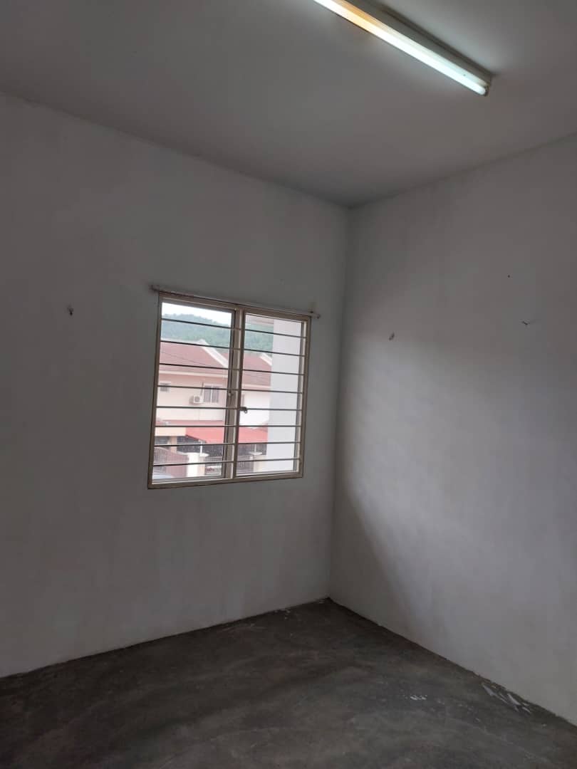 Double Storey at Bandar Seri Coalfields,Sg Buloh - photo 4
