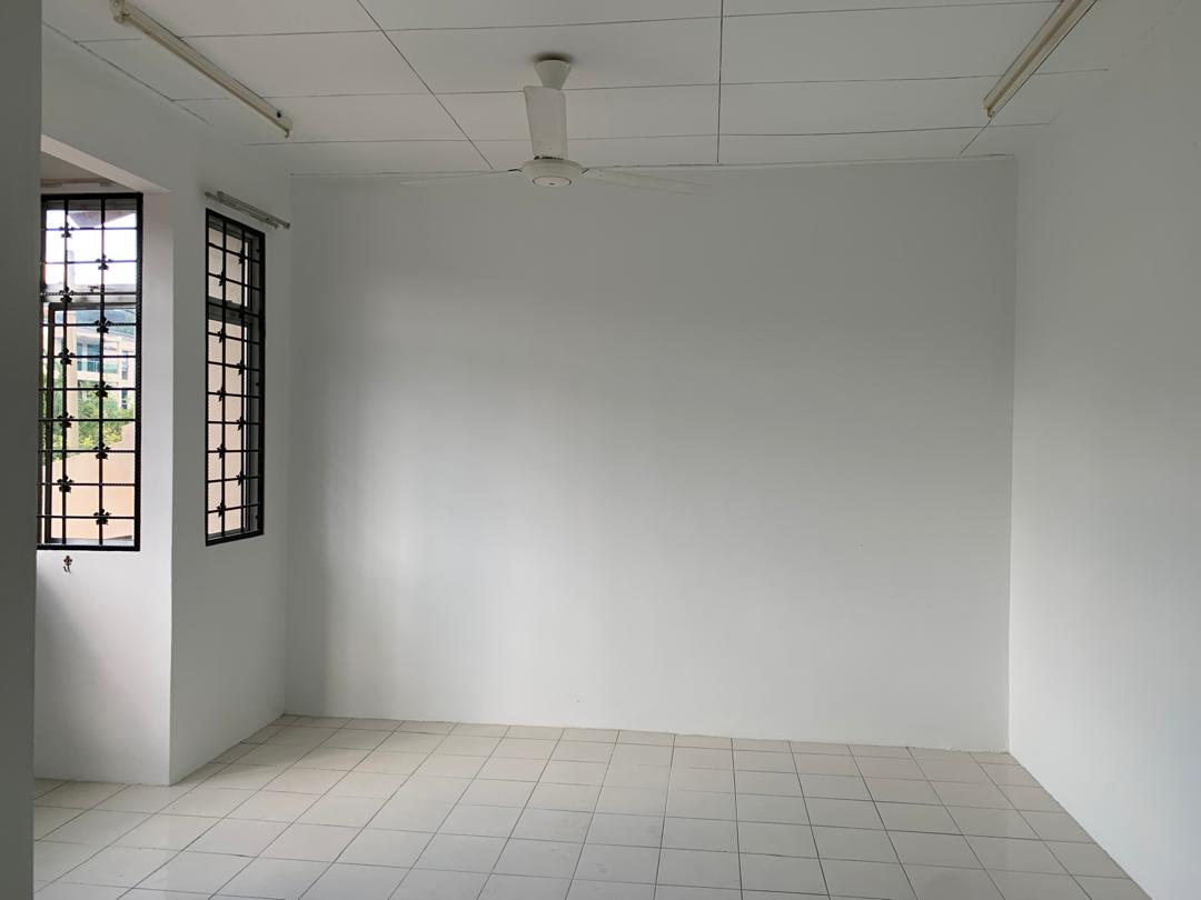 FREEHOLD Double Storey at Ukay Bistari, Ampang - photo 3