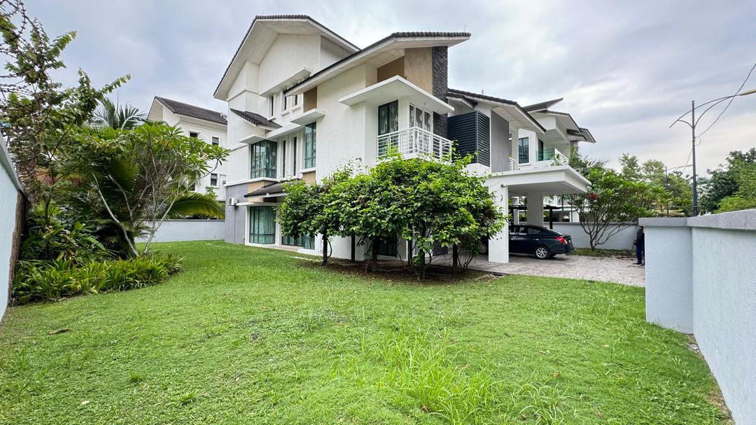 FREEHOLD 3 Storey Bungalow House, Anjung Melati - photo 2