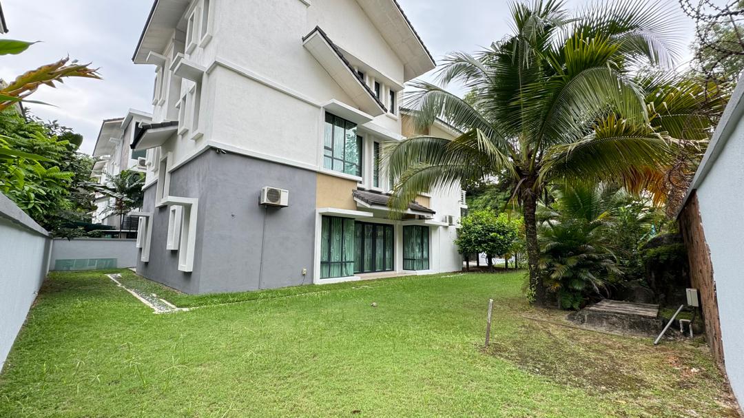 FREEHOLD 3 Storey Bungalow House, Anjung Melati - photo 3