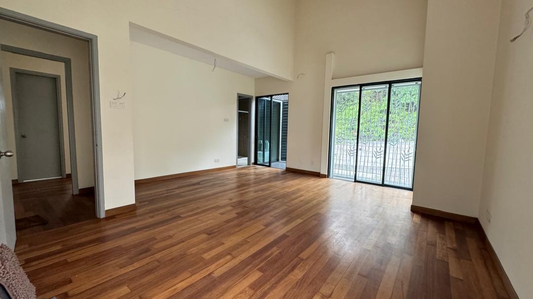 FREEHOLD 3 Storey Bungalow House, Anjung Melati - photo 12
