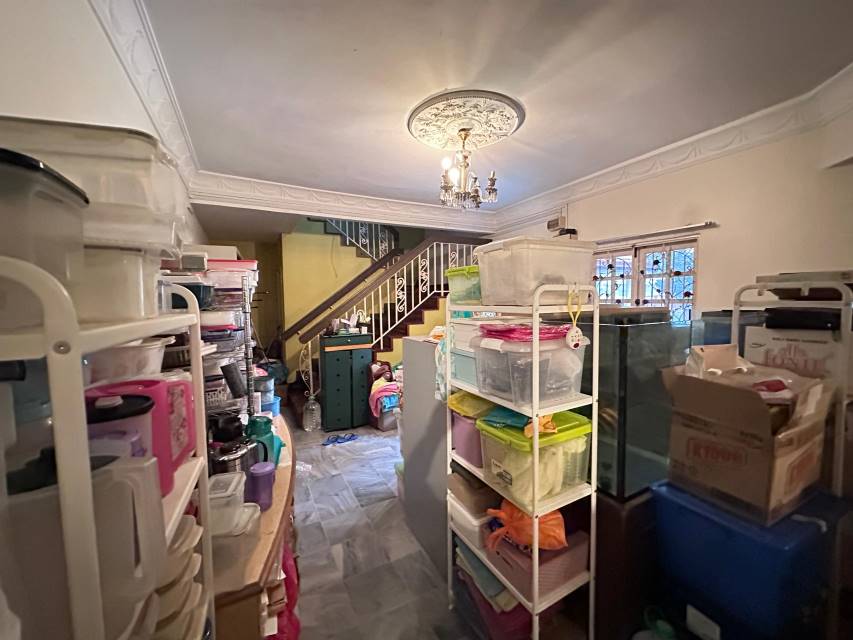 BANDAR UTAMA, POSKOD 47800 DOUBLE STOREY TERRACE - photo 11