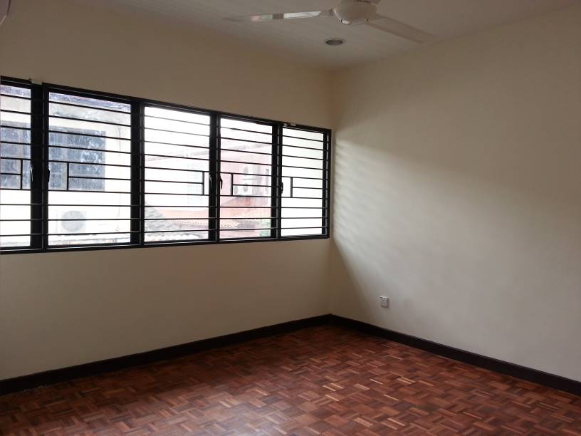 TWO STOREY BUNGALOW, Pinggir Zaaba TTDI - photo 9