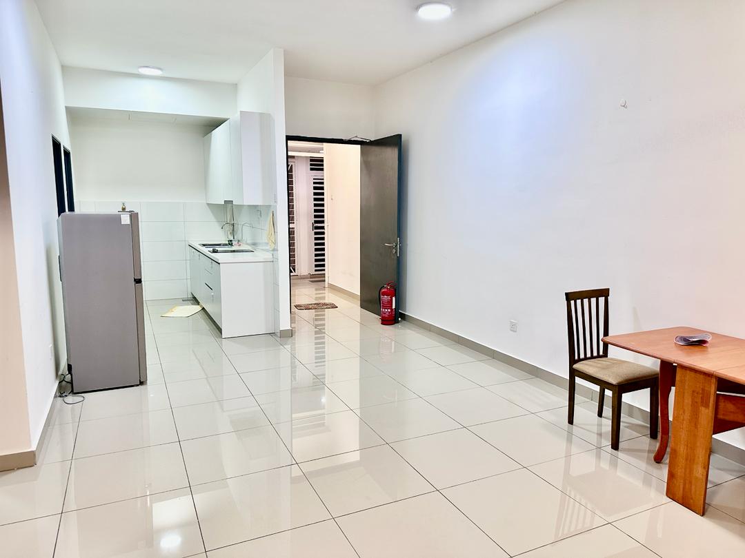 Aera Residence Sunway View Tingkat 33 Ms Ho - photo 3