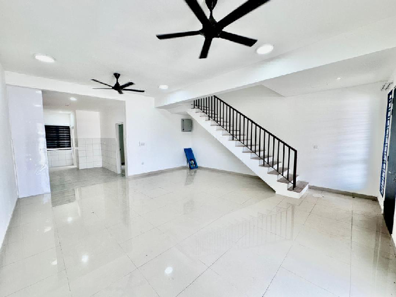 Dayana Nilai Impian, Double Storey Terrace - photo 2