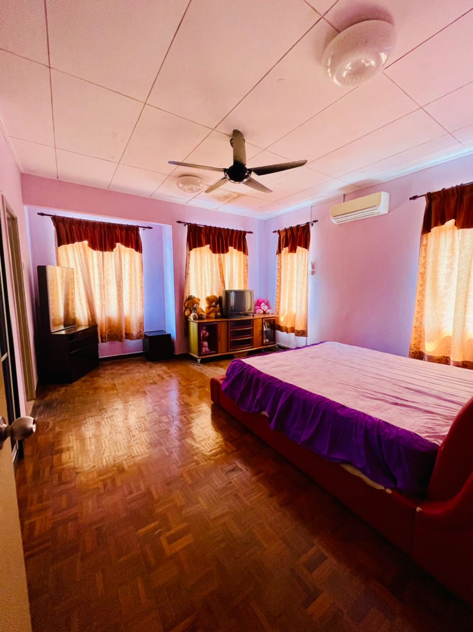 CORNER LOT 2 STOREY JALAN TASIK KESUMA , BERANANG - photo 9