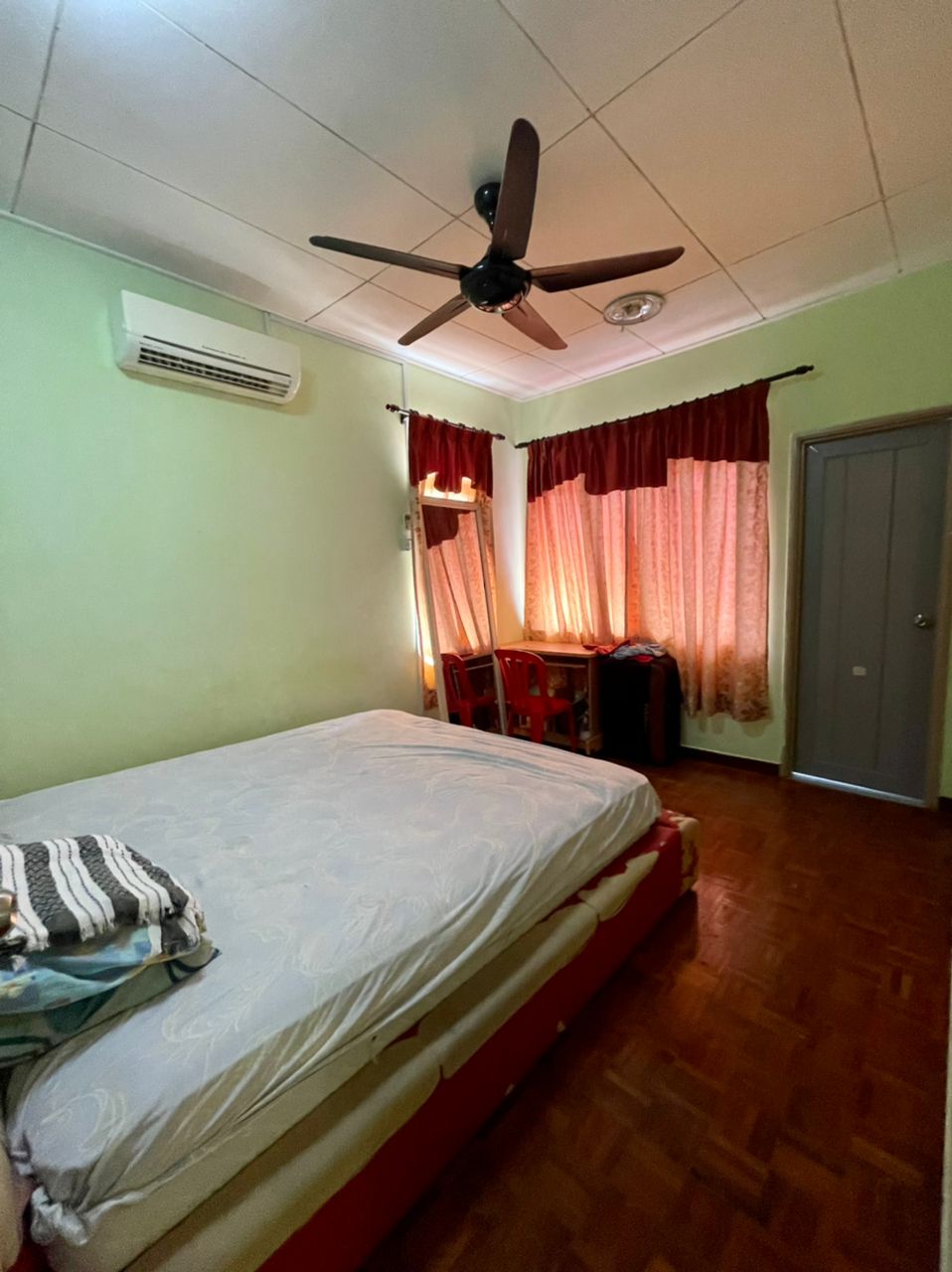 CORNER LOT 2 STOREY JALAN TASIK KESUMA , BERANANG - photo 12