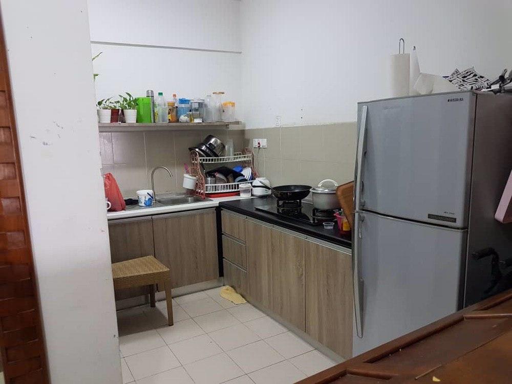 PARTLY FURNISH Service Apartment Alami Residensi