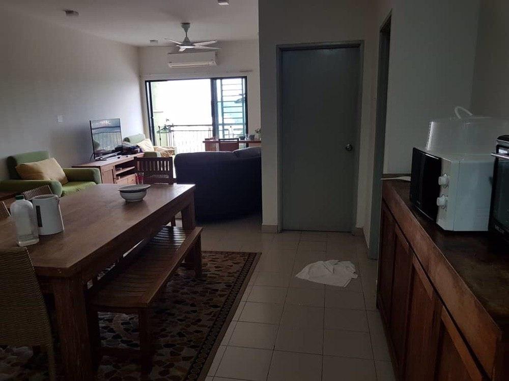 PARTLY FURNISH Service Apartment Alami Residensi - photo 6