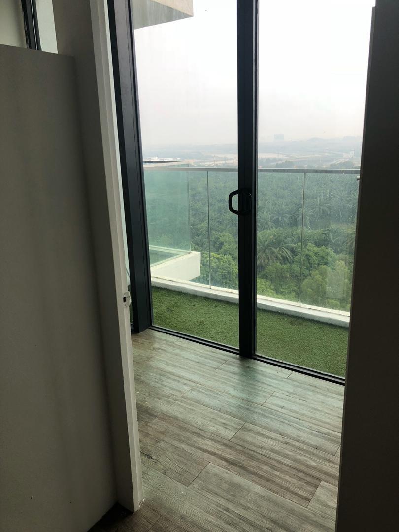 FREEHOLD AND FURNISH The Place Serviced Residence - photo 4