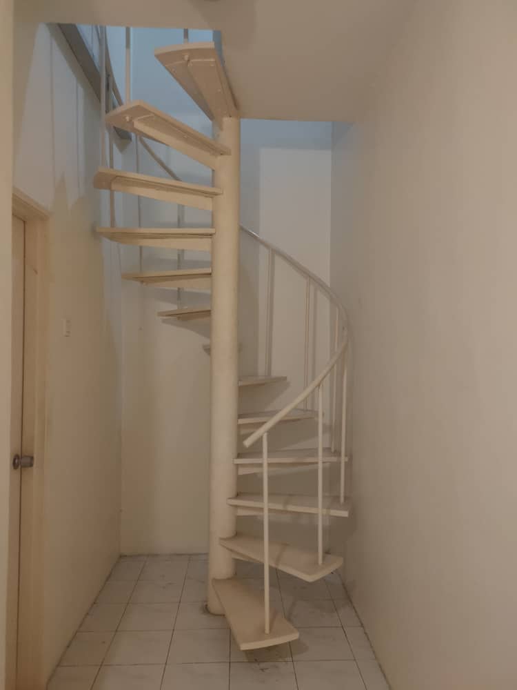 Two and Half Storey Semi Detached - photo 5