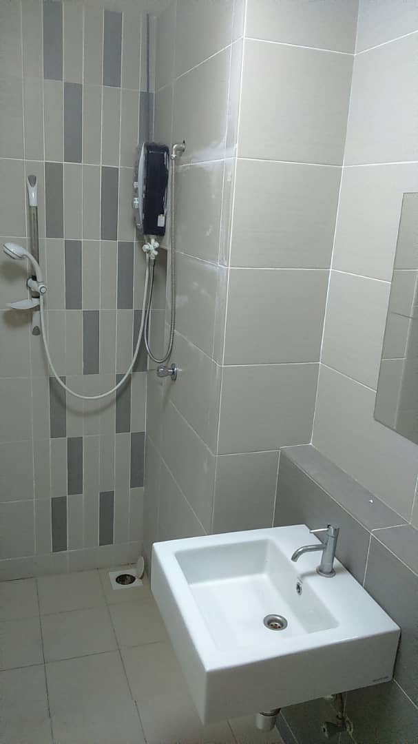 Apartment - photo 4