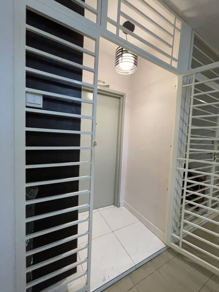 Condominium - photo 3