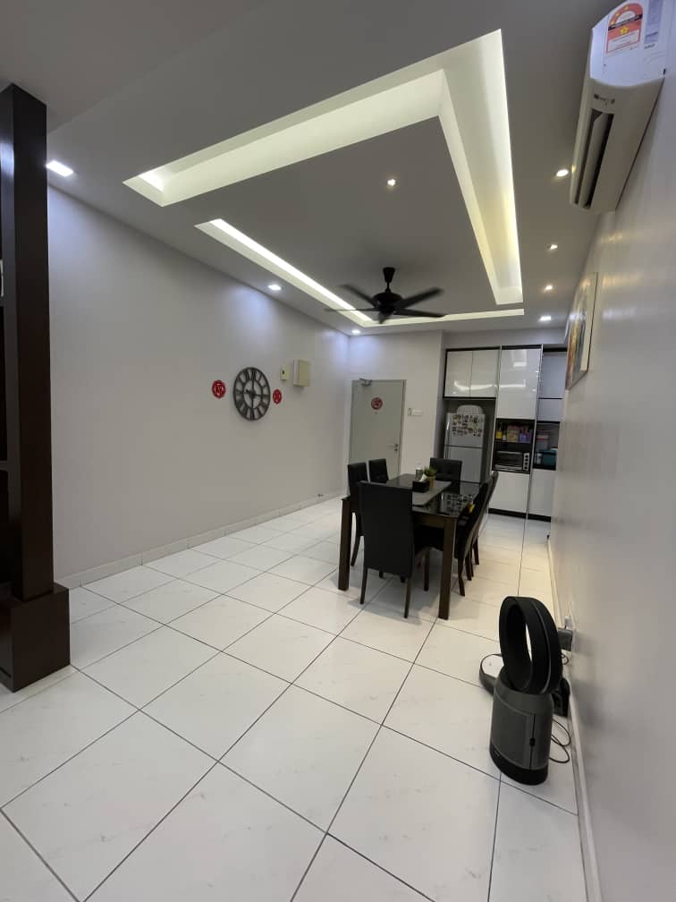 Condominium - photo 7