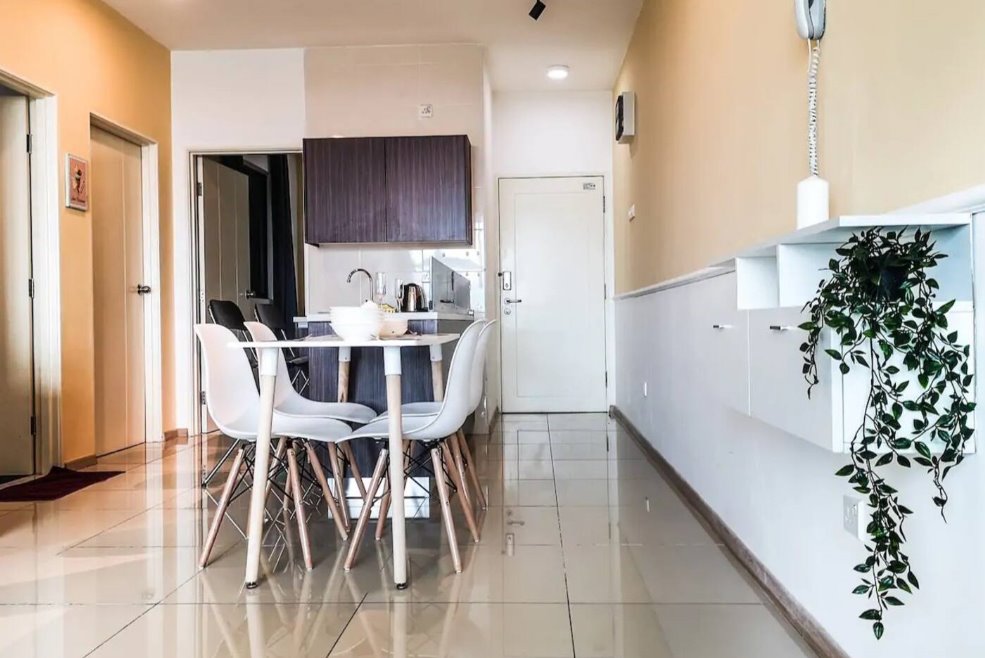 Apartment - photo 6