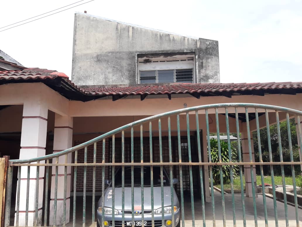 Semi D Double Storey Bukit Setongkol, Kuantan - photo 1