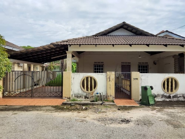 Rumah Semi D di Taman Berjaya Permai, Kuantan
