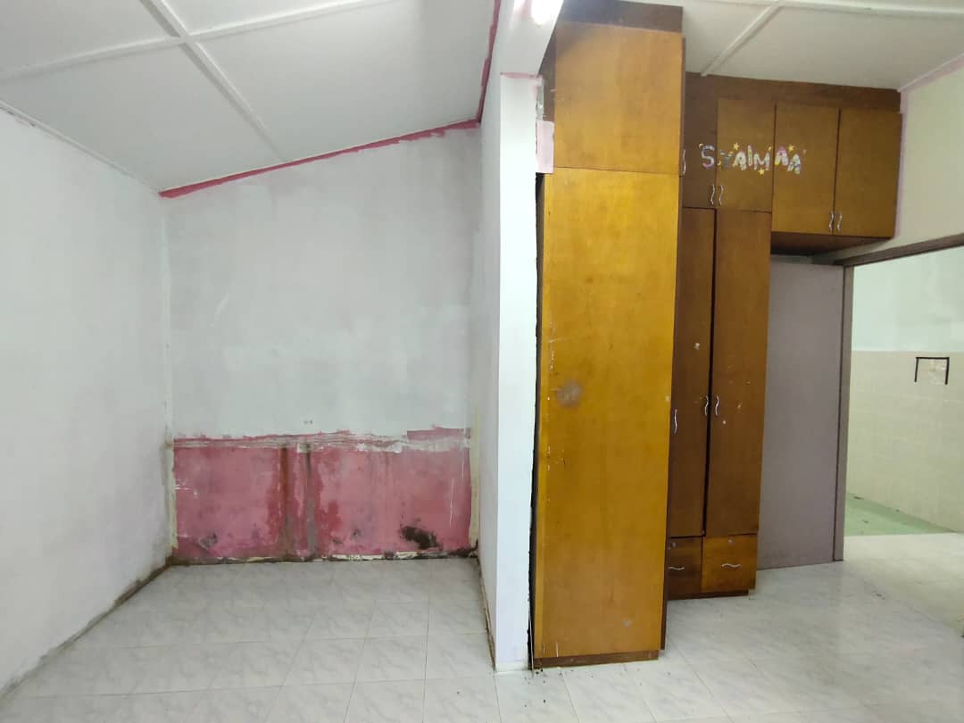 Rumah Semi D di Taman Berjaya Permai, Kuantan - photo 11