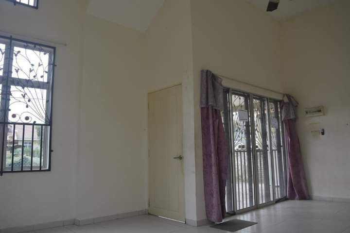SEMI-D BUKIT GAMBANG RESORT CITY - photo 3