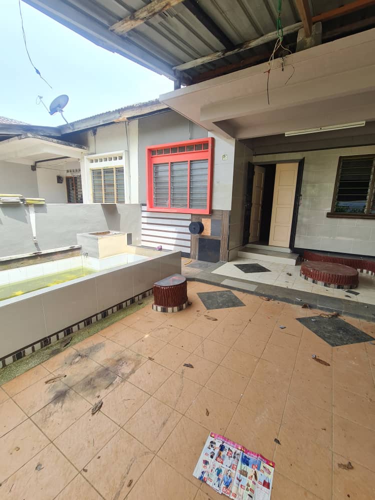Teres Setingkat Seri Teruntum Kuantan RENOVATED