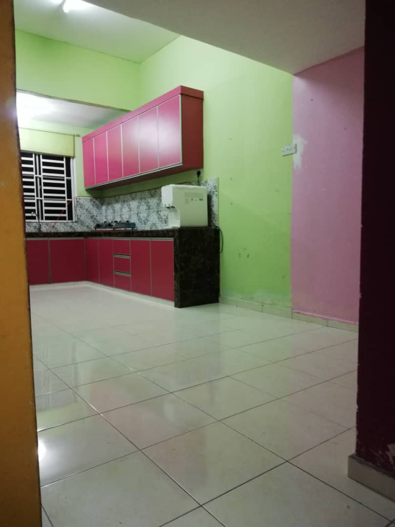 Teres Setingkat Setengah Taman Banggol Indah - photo 2