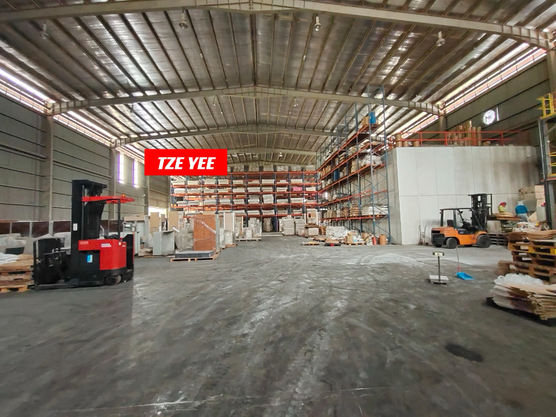 BUKIT MINYAK FACTORY WAREHOUSE FOR RENT 90,000SF CEILING HEIGHT 40FT - photo 3