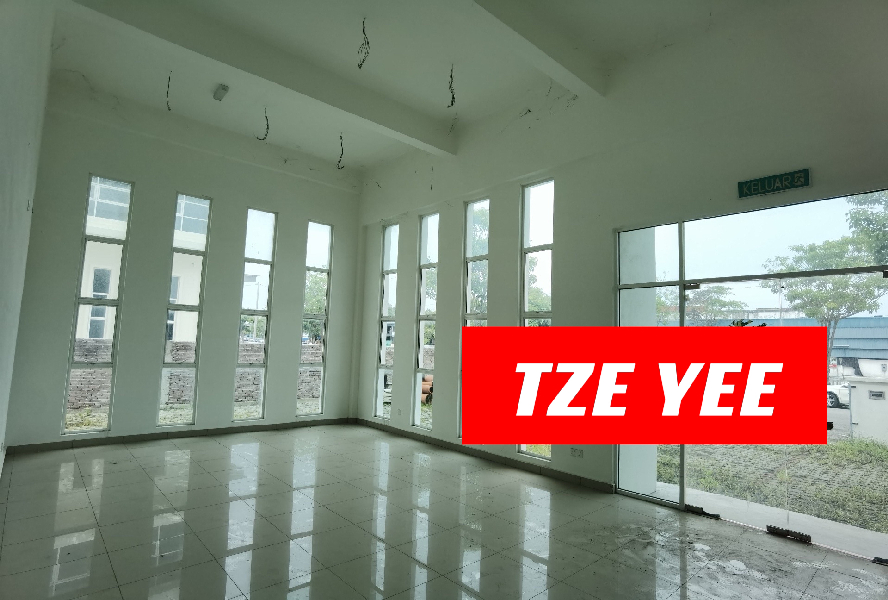 BUTTERWORTH SUNGAI LOKAN SEMI-D LIGHT INDUSTRIAL FACTORY WAREHOUSE FOR RENT 9,200SF CEILING HEIGHT 3 - photo 2