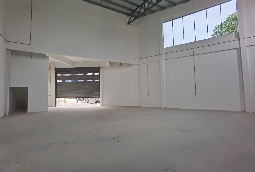 SUNGAI BAKAP VALDOR BATU KAWAN LINK LIGHT INDUSTRIAL FACTORY WAREHOUSE FOR RENT 3,500SF - photo 2