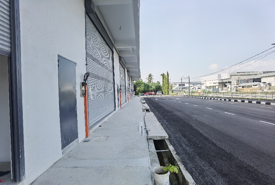 SUNGAI BAKAP VALDOR BATU KAWAN LINK LIGHT INDUSTRIAL FACTORY WAREHOUSE FOR RENT 3,500SF - photo 7