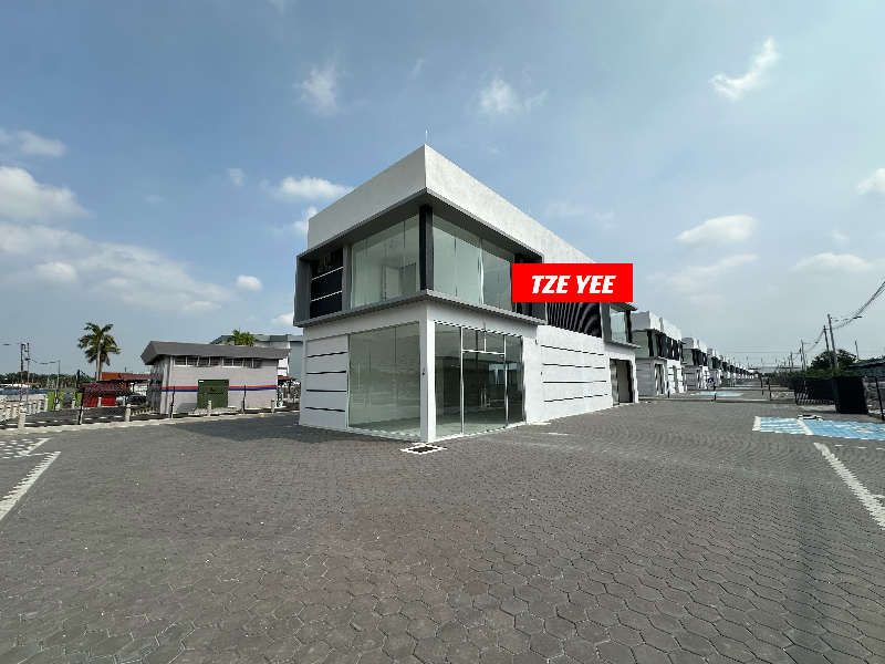ECO INDUSTRIAL HUB NEAR BATU KAWAN SUNGAI BAKAP NEW FACTORY WAREHOUSE FOR RENT 7,500SF - photo 2