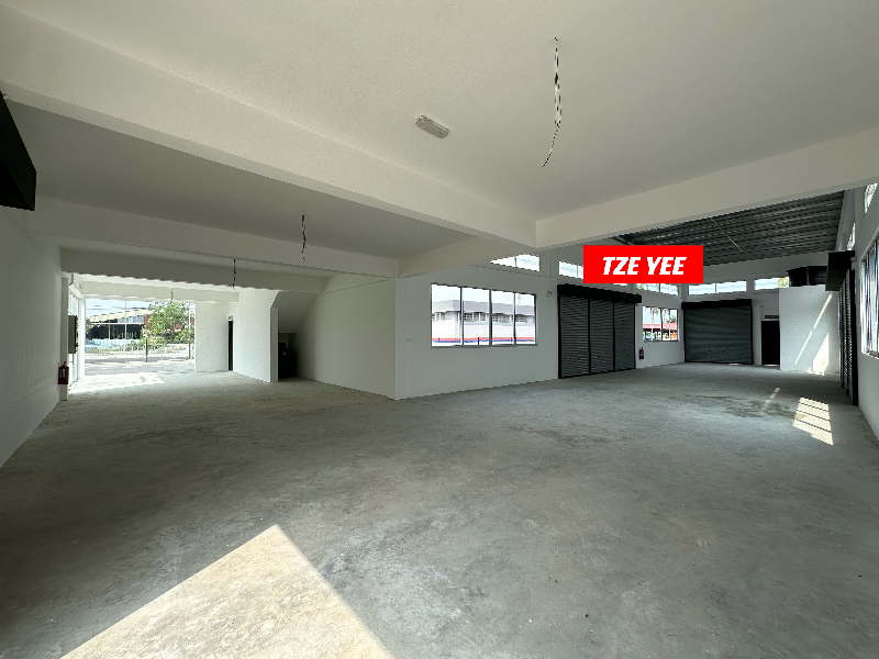 ECO INDUSTRIAL HUB NEAR BATU KAWAN SUNGAI BAKAP NEW FACTORY WAREHOUSE FOR RENT 7,500SF - photo 4