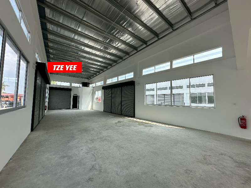 ECO INDUSTRIAL HUB NEAR BATU KAWAN SUNGAI BAKAP NEW FACTORY WAREHOUSE FOR RENT 7,500SF - photo 6