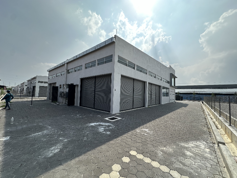 ECO INDUSTRIAL HUB NEAR BATU KAWAN SUNGAI BAKAP BRAND NEW FACTORY WAREHOUSE FOR RENT 7,000SF - photo 2