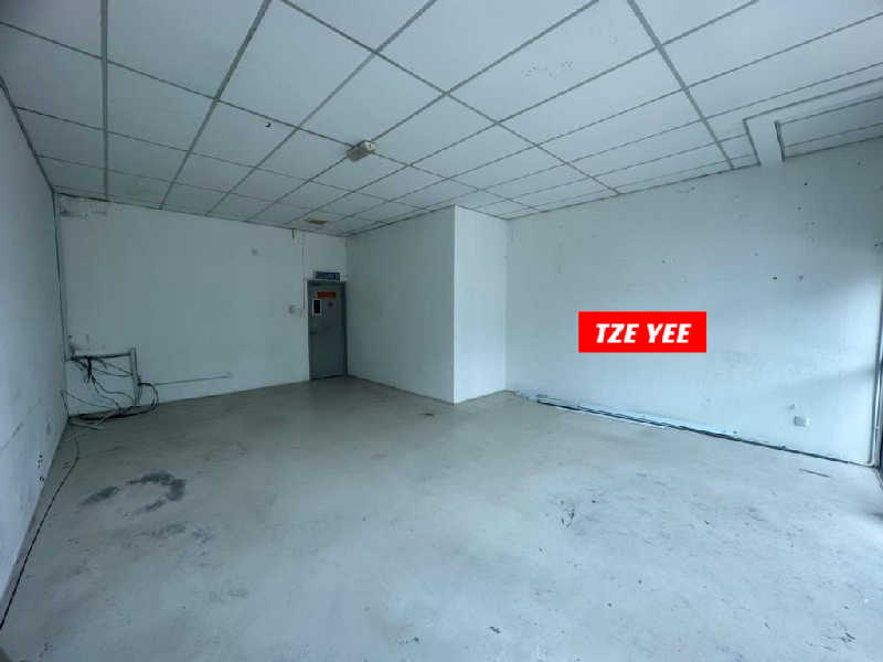 BUKIT MINYAK NEAR JURU FACTORY WAREHOUSE FOR RENT 5,000SF CEILING HEIGHT 25FT - photo 4