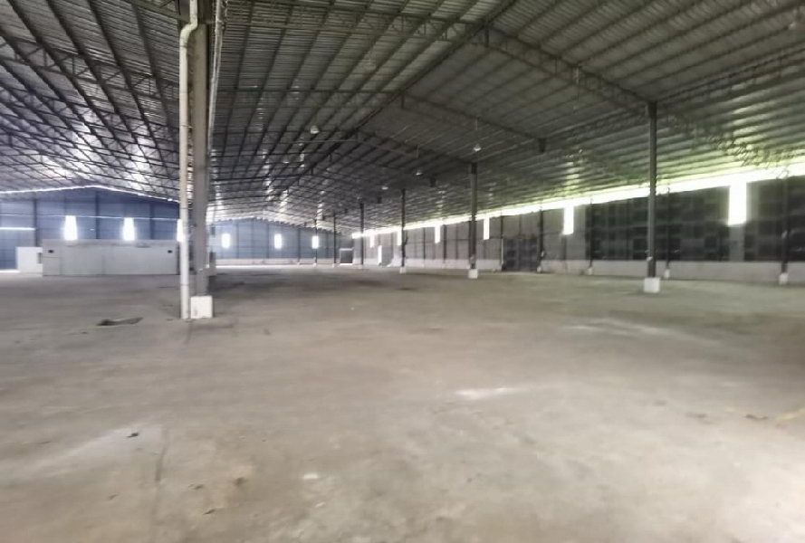 NEAR JAWI SUNGAI BAKAP FACTORY WAREHOUSE FOR RENT 65,340SF PARKING SPACE 13,000SF - photo 2