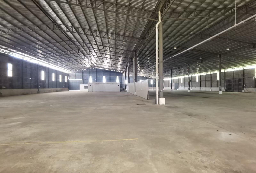 NEAR JAWI SUNGAI BAKAP FACTORY WAREHOUSE FOR RENT 65,340SF PARKING SPACE 13,000SF - photo 4