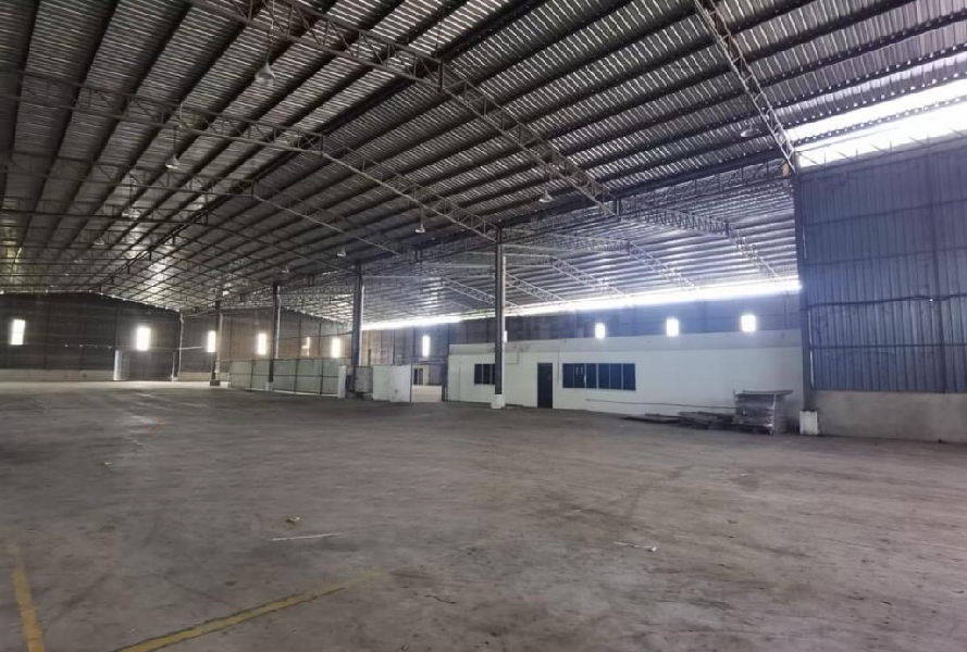 NEAR JAWI SUNGAI BAKAP FACTORY WAREHOUSE FOR RENT 65,340SF PARKING SPACE 13,000SF - photo 6