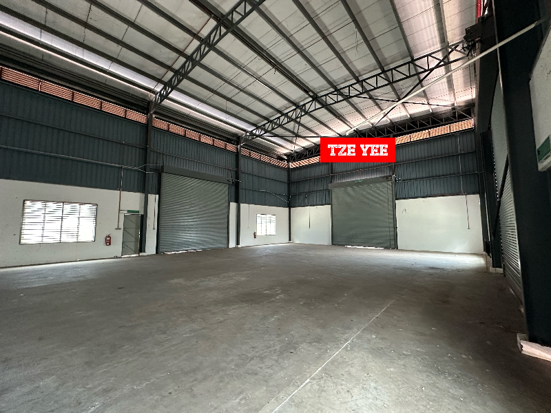 PERAI PRAI NEAR BUTTERWORTH DETACHED FACTORY WAREHOUSE FOR RENT 28,000SF CEILING HEIGHT 27FT - photo 3