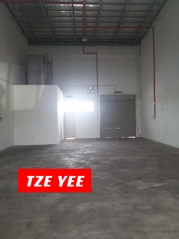 BATU KAWAN TERRACE LIGHT INDUSTRIAL FACTORY WAREHOUSE RENT 3,637SF - photo 2